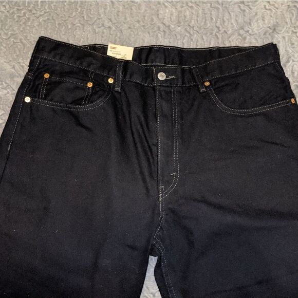 NWT Men's Levi jeans - Picture 4 of 4